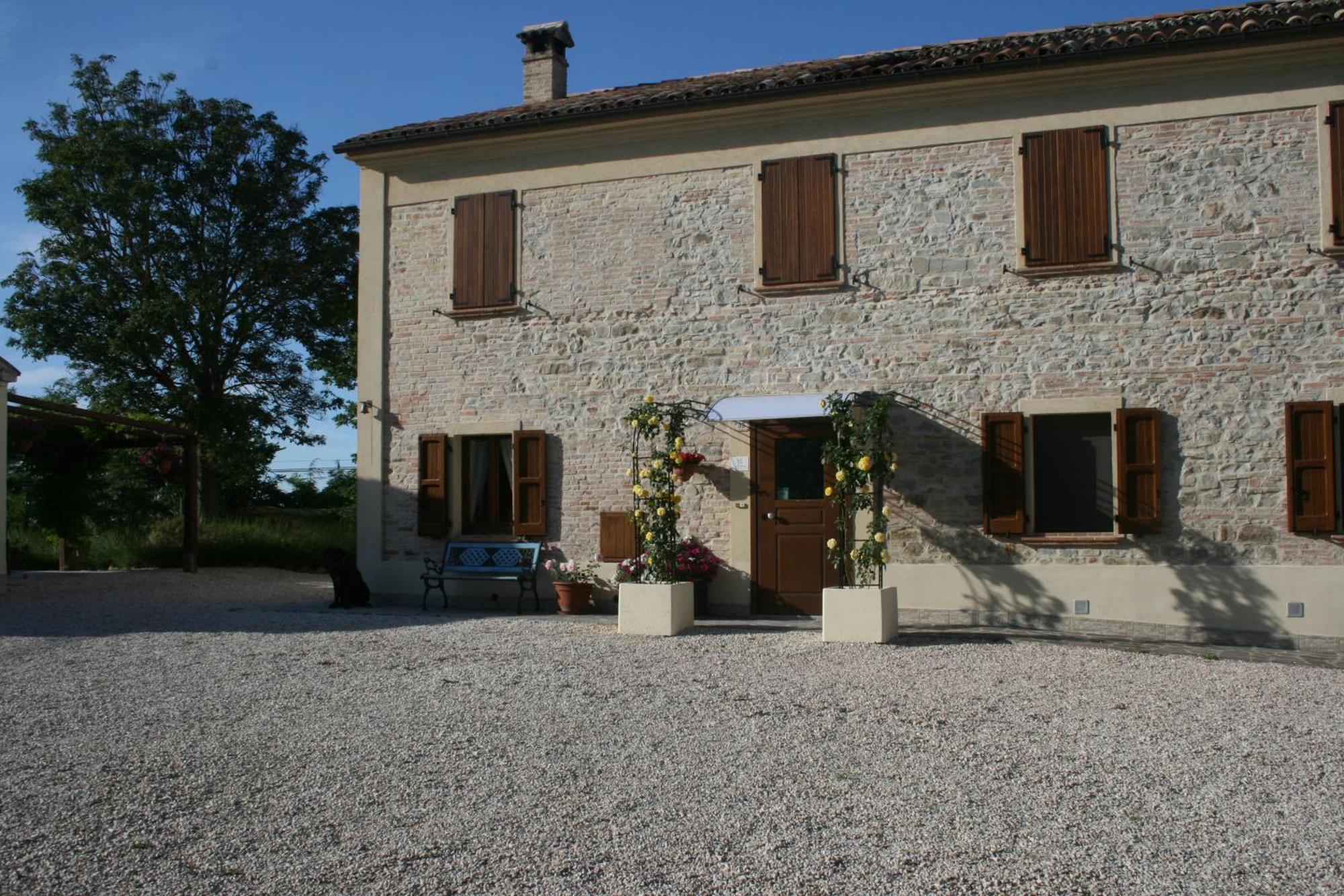 B&B La Fenice Montegridolfo Exterior foto