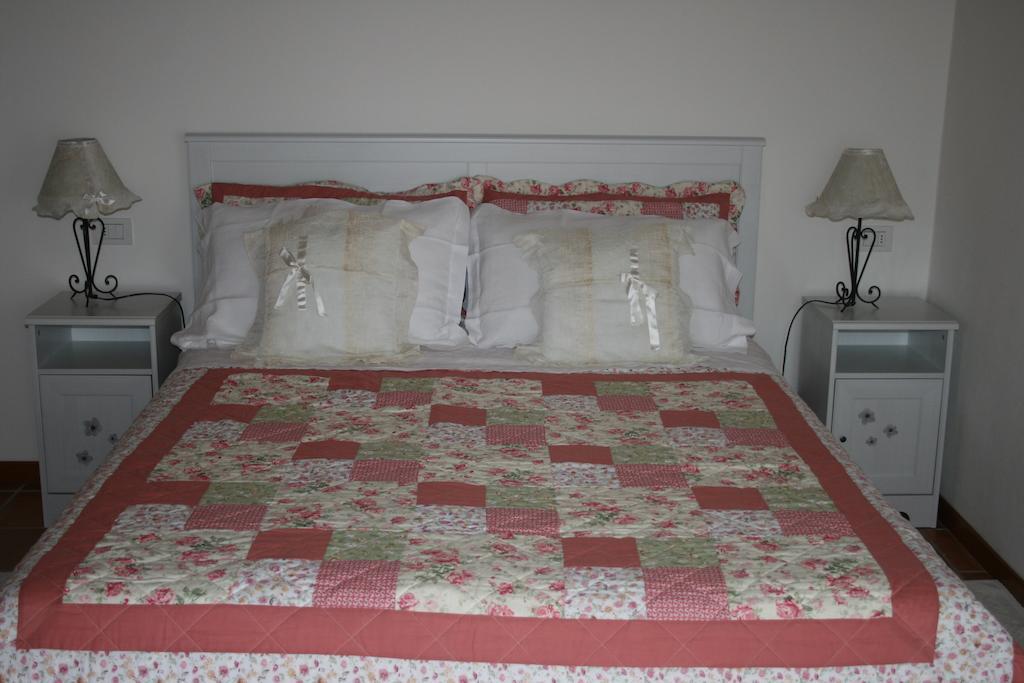 B&B La Fenice Montegridolfo Zimmer foto